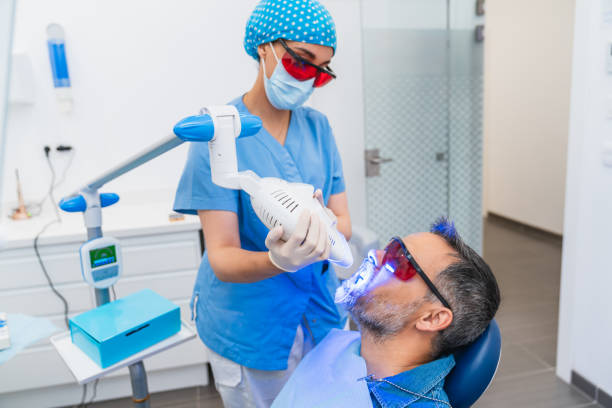 Best Weekend Emergency Dentist in Hamilton, MO